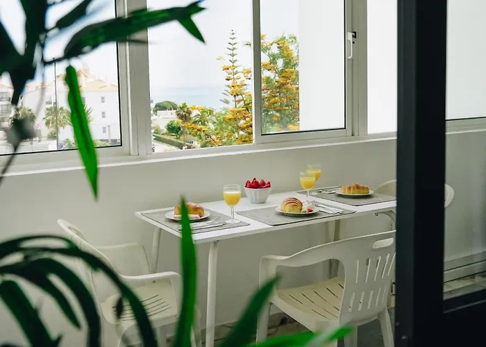 Shiny Flat - Pool 알부페이라